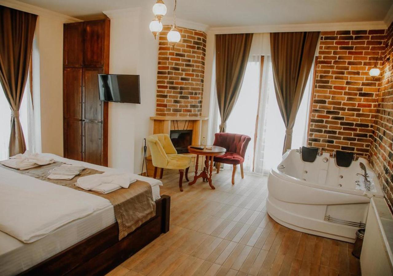 Sea House Hotel Аґва Екстер'єр фото