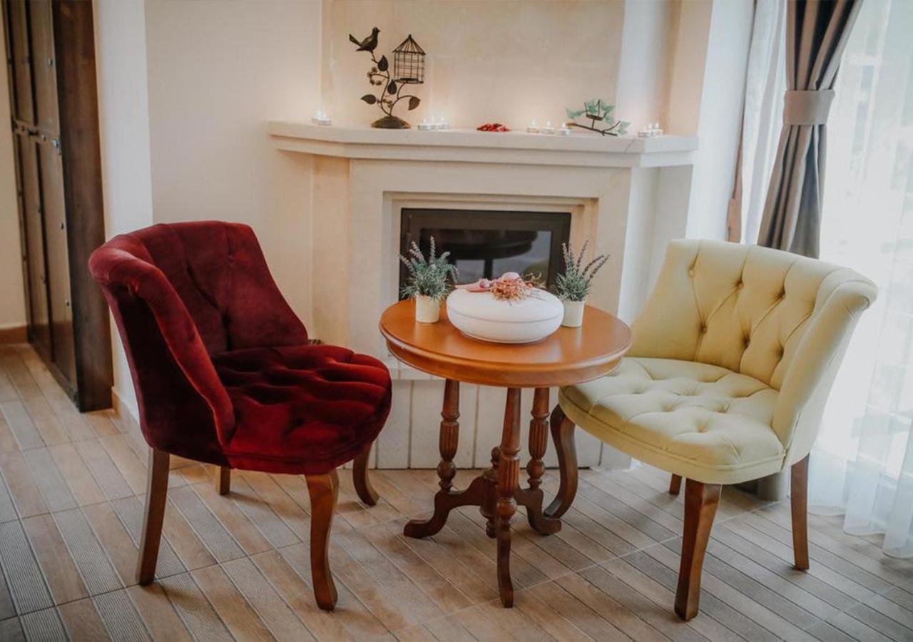 Sea House Hotel Аґва Екстер'єр фото