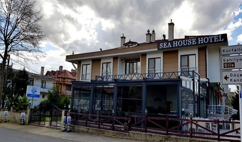 Sea House Hotel Аґва Екстер'єр фото